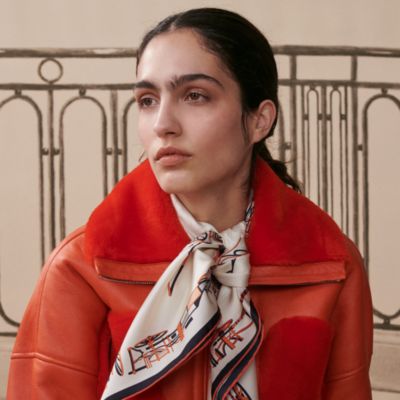 ストール 《ニュー・リブリス》 | Hermès - エルメス-公式サイト